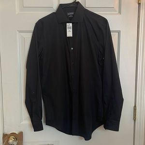 Men’s Medium Black Button Down